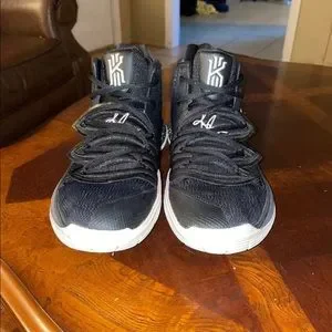 Nike KYRIE 5s! Only worn a handful of times! These shoes are super clean! Nike | Shoes | Nike Kyrie 5s Only Worn A Handful Of Times  main image 3